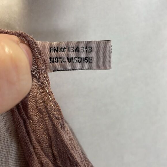 SCARF Ombré Rectangular with Eyelash trim - Picture 5 of 5